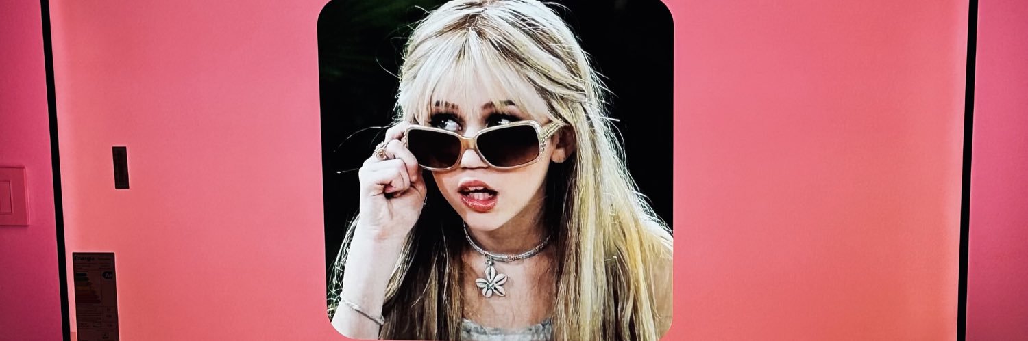redelmatte's profile banner image