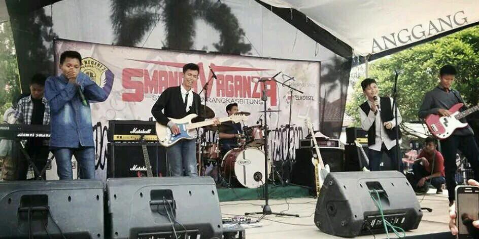 adi_nirwansyah's profile banner image