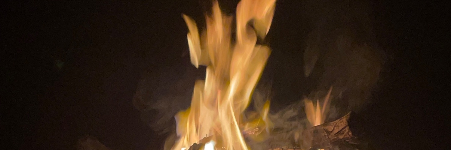 Hiatus // Crunchy Lightbulb Glass banner