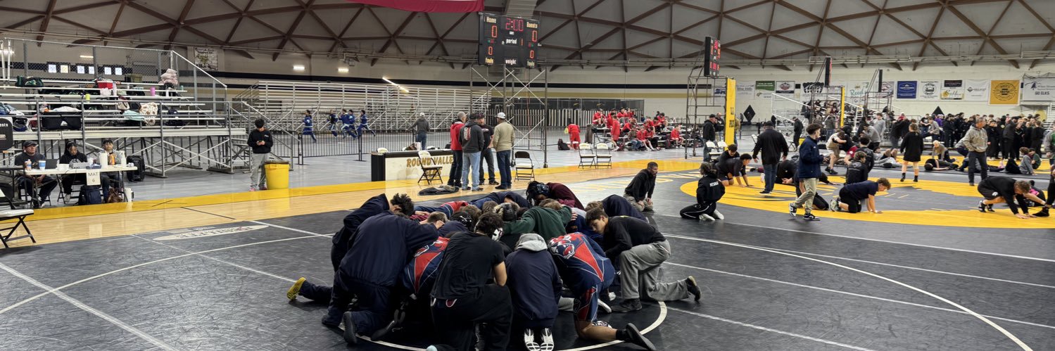 Perry Wrestling banner