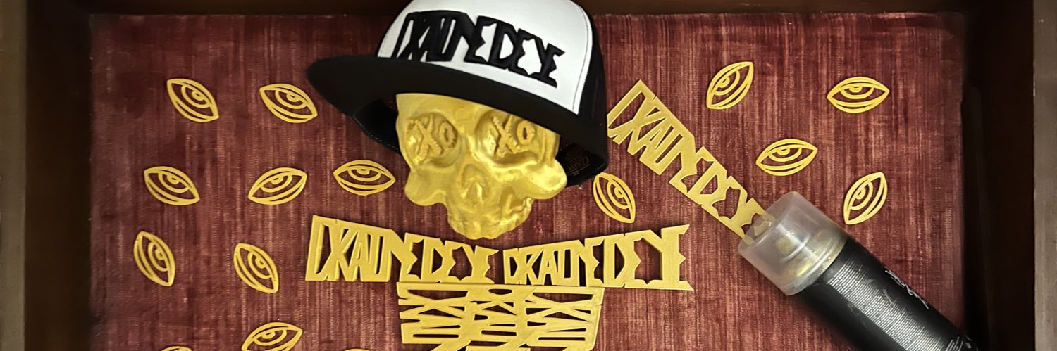 DrainedEye💀BUILDS A BRIDGE💀 banner