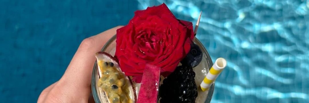 elizaderose's profile banner image
