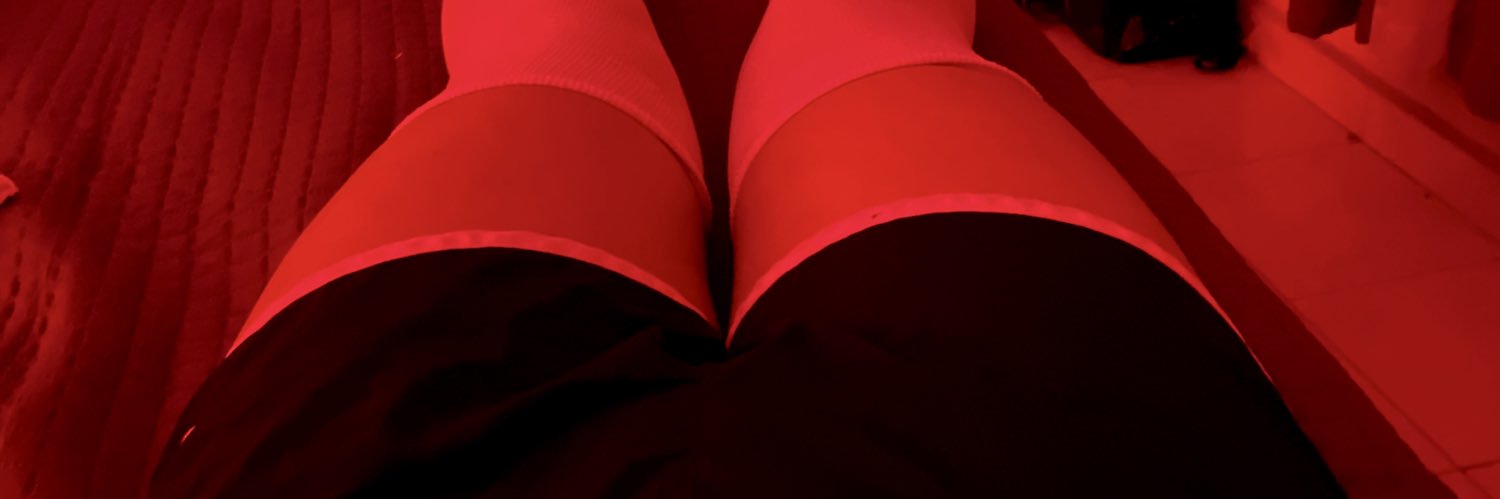 Femboytrap💜🍑🔞 banner