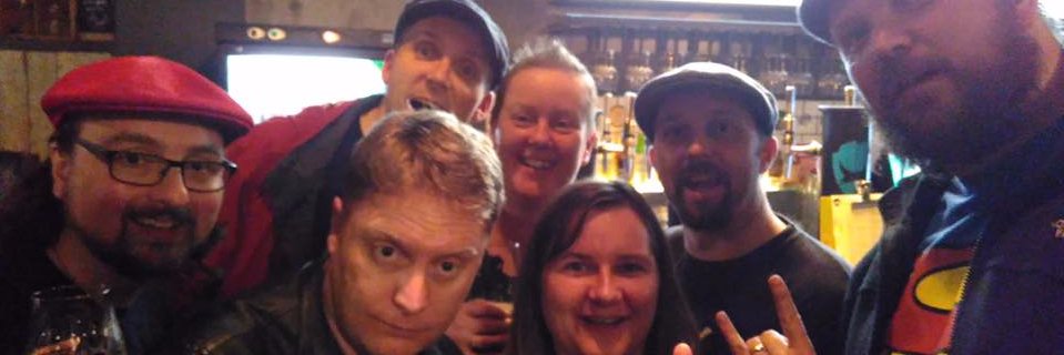 Julie Archer 💙 banner