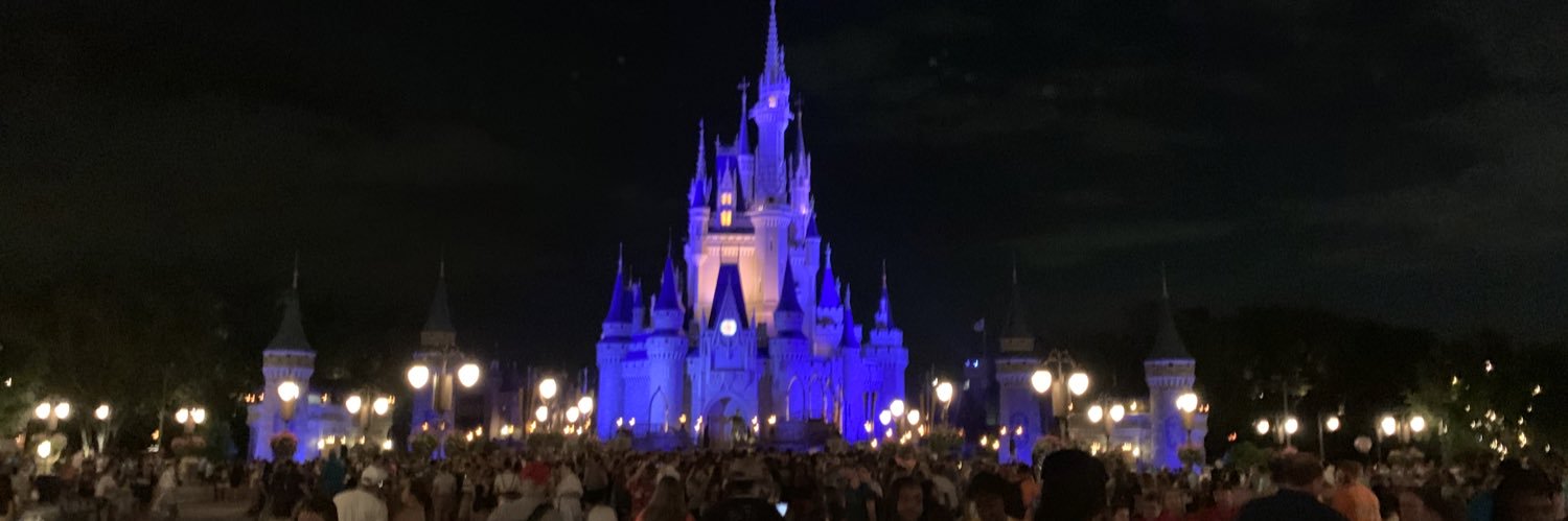 This__Dreamer's profile banner image