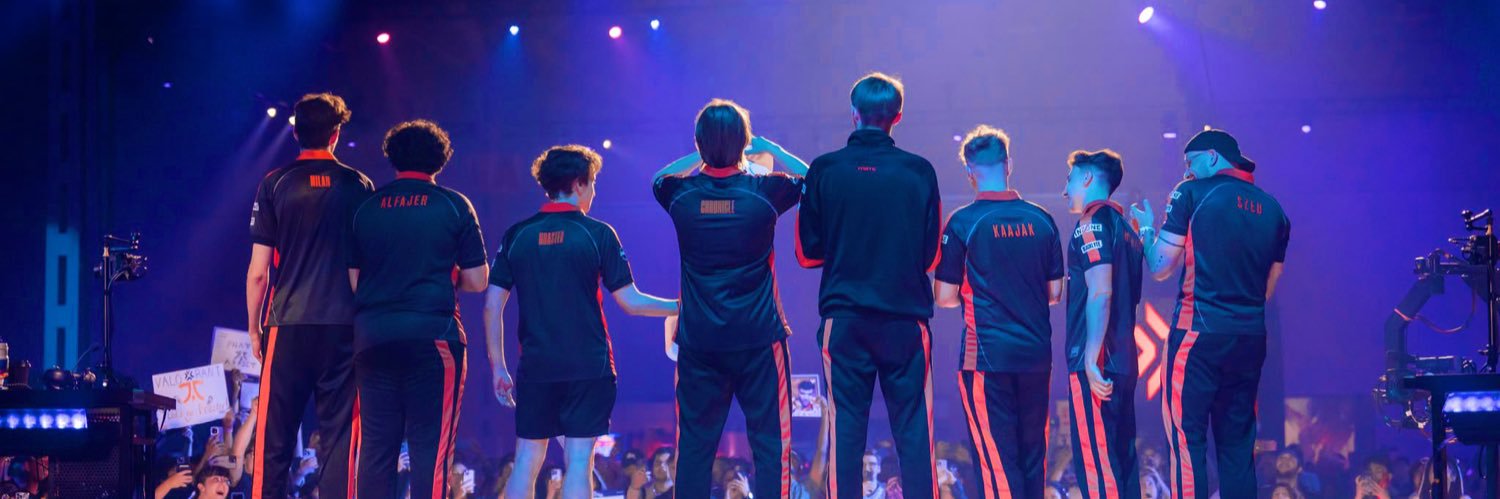 vytamins 🧡💜's banner