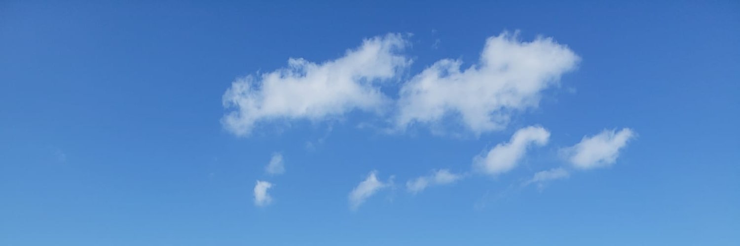 kritikeyes's profile banner image