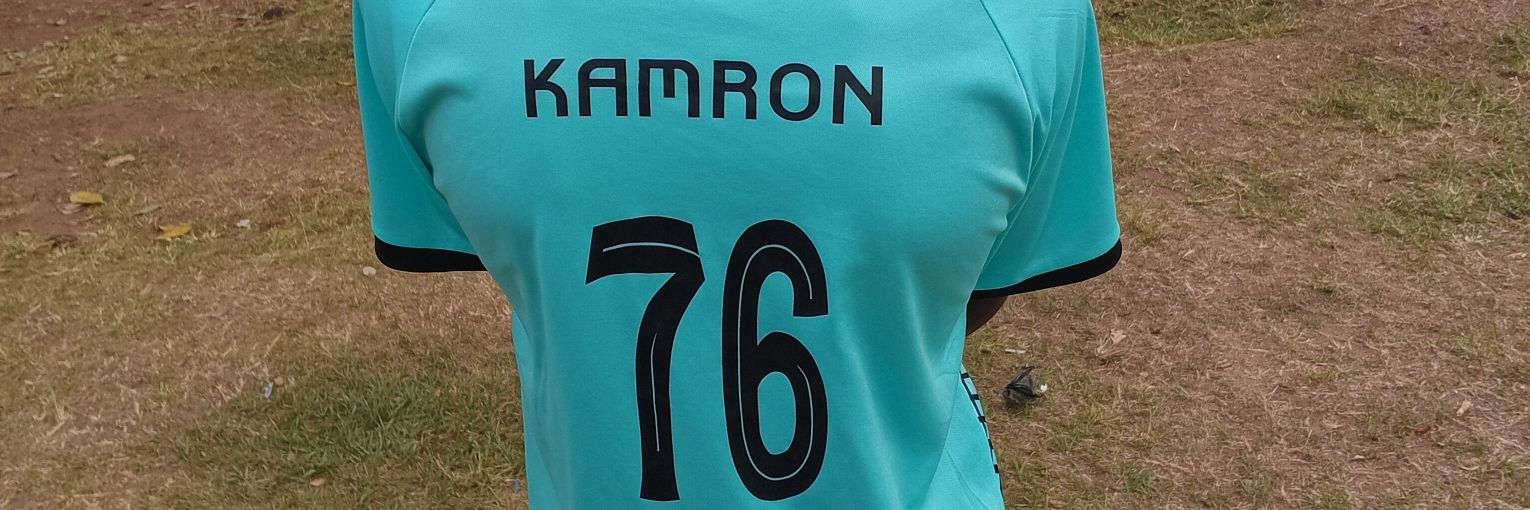 kamron 🫡🙄🤓 banner