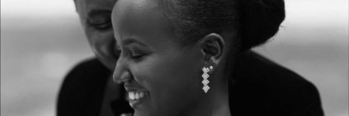 Bernadette A. Murungi Ruhimbaza, MD🖤's banner