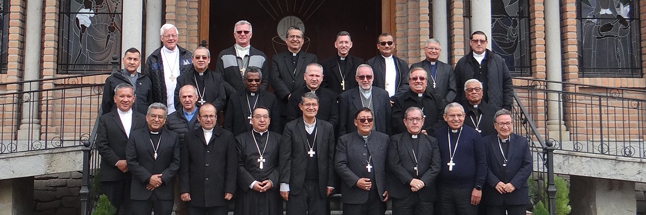 Conferencia Episcopal Ecuatoriana banner