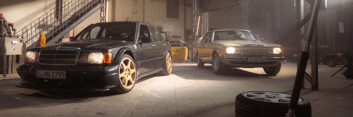 Mercedes-Benz Museum banner