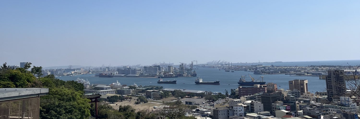 粗五不是大學生本帳沒ㄌ banner