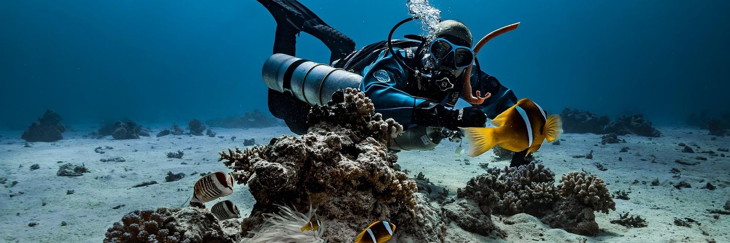 scuba_insider's profile banner image