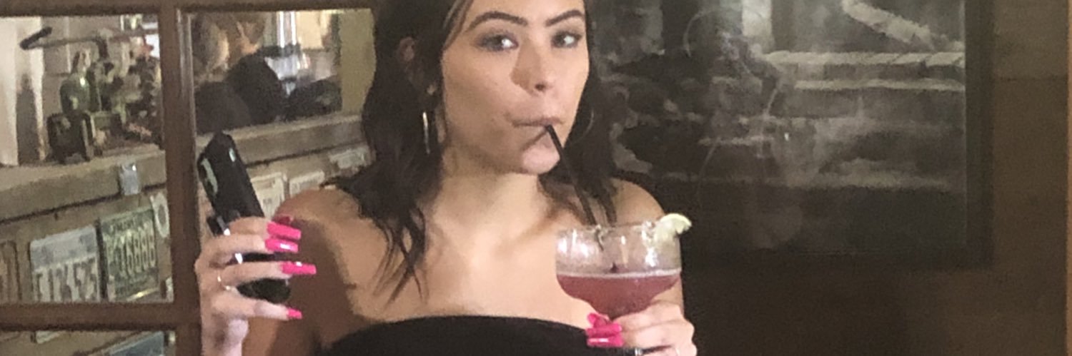 Sinfulwombatss's profile banner image