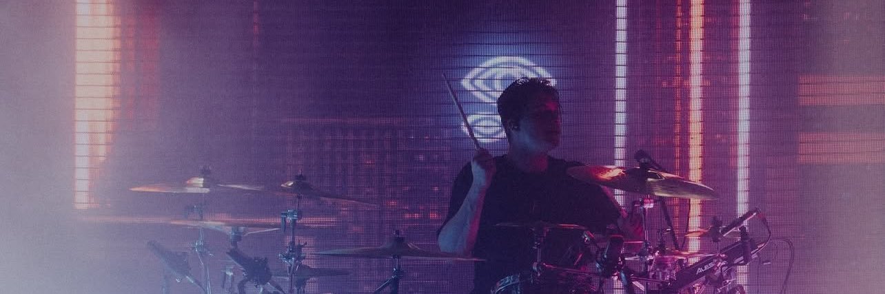 Tessa banner
