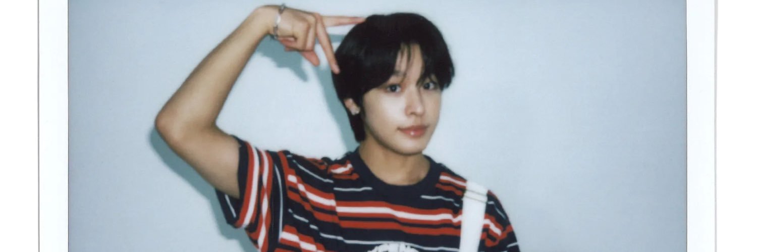yu_jin990's profile banner image