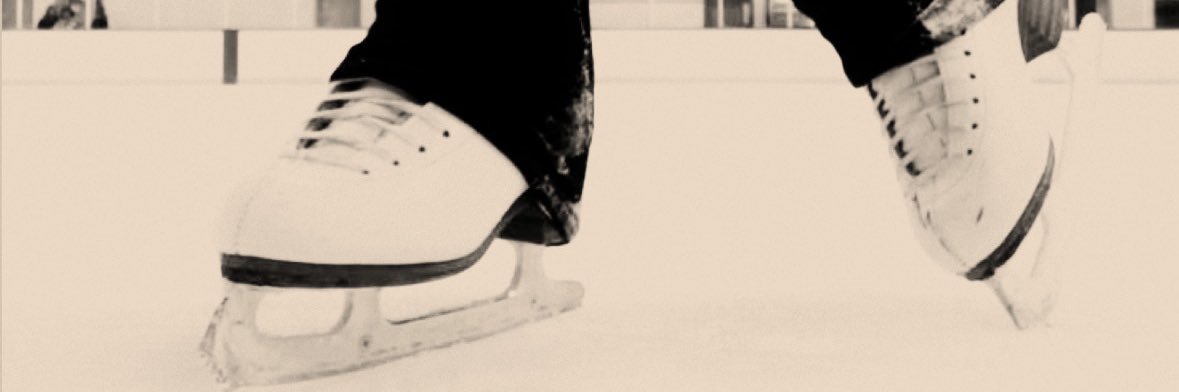 𝔉͟LOATS ON 𝐈𝐂𝐄. ⛸️❄️ banner