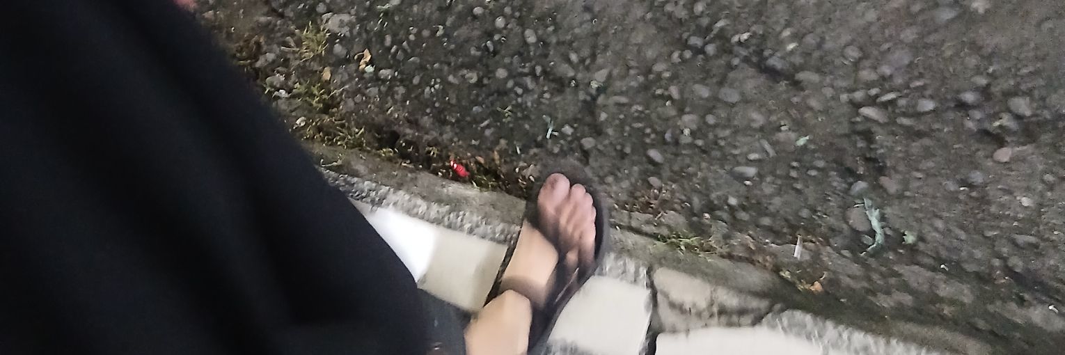 freakylilboy🫣 banner