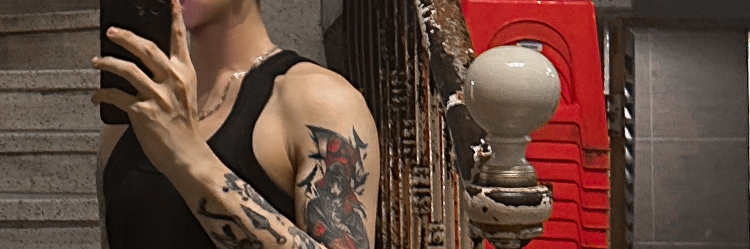 Esdesekun's profile banner image