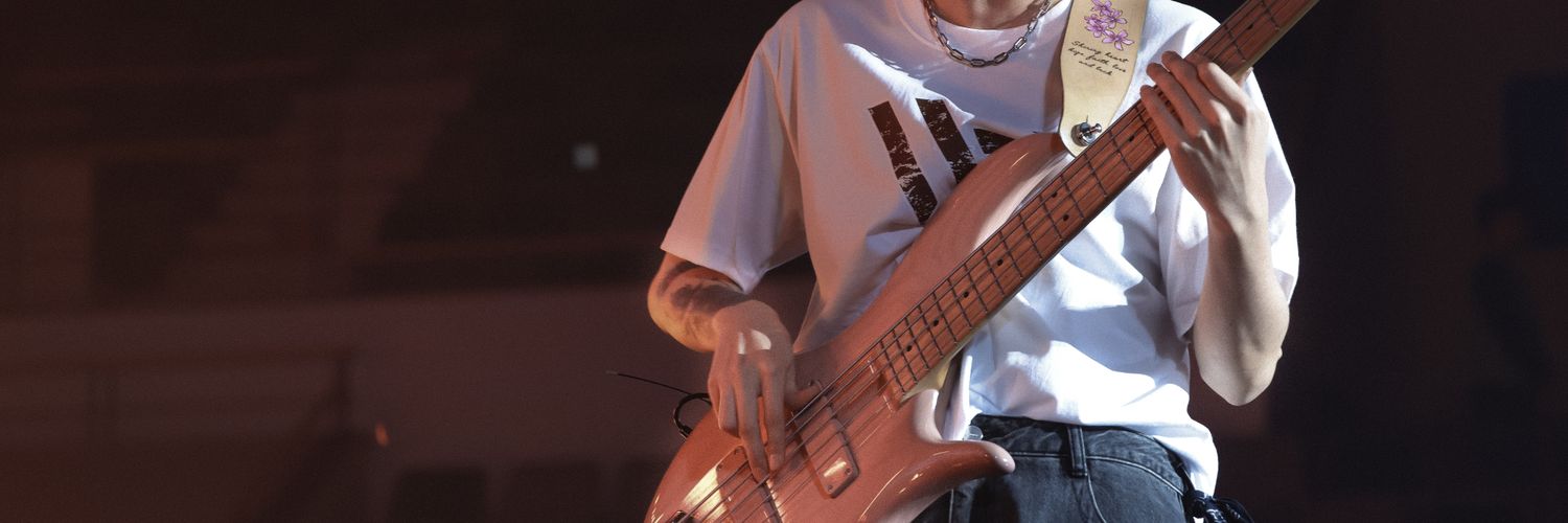 oneif_00's profile banner image