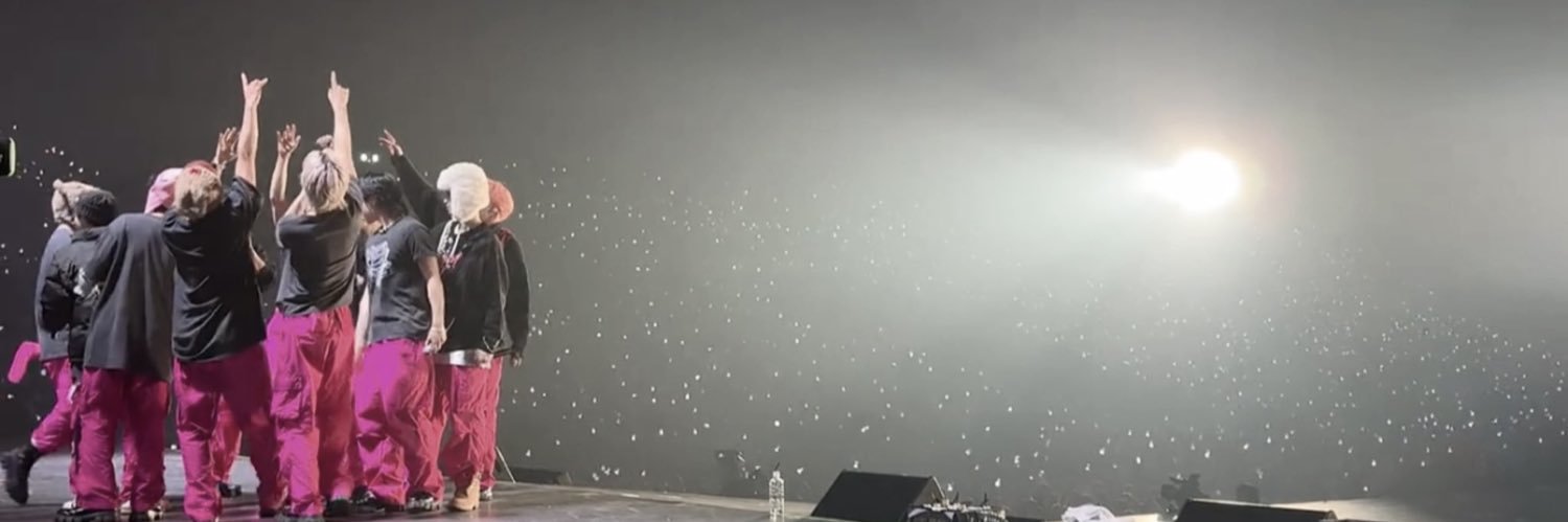 愛 banner