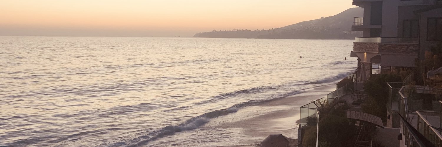 AyeMell's profile banner image