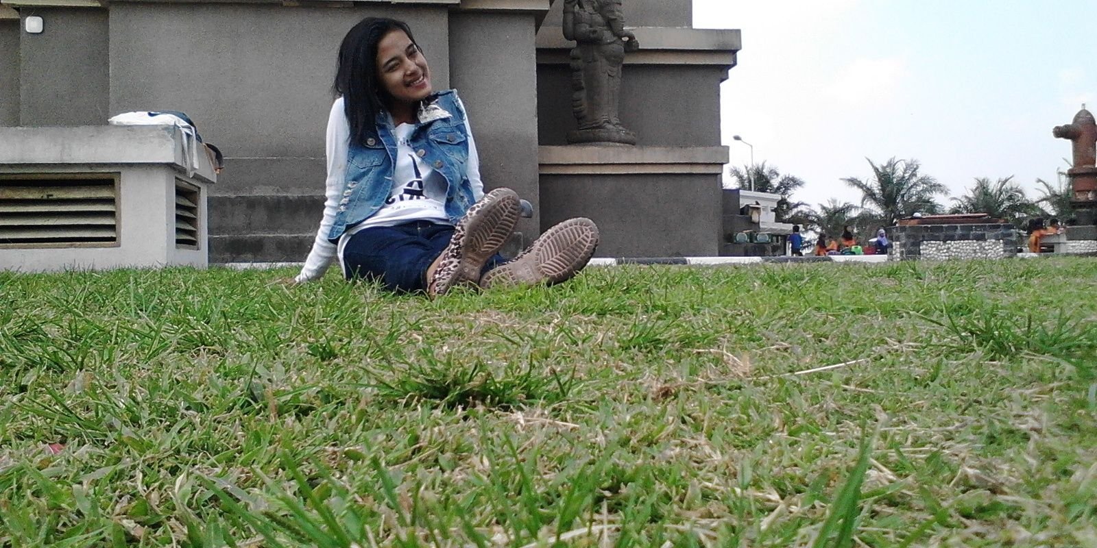 Intan_a22709096's profile banner image