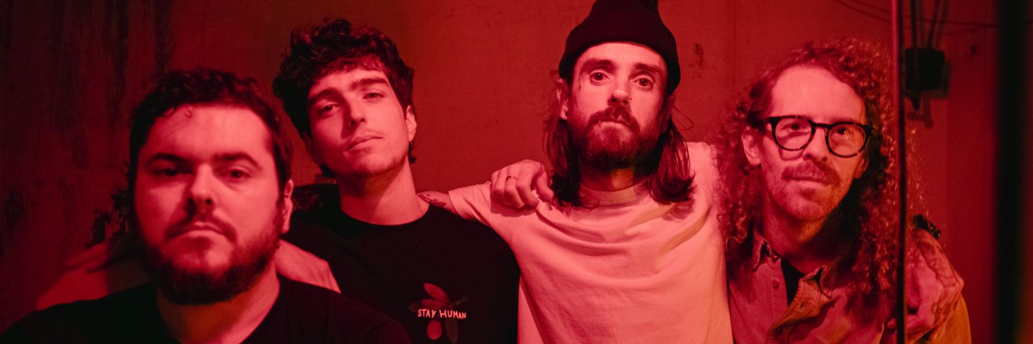 Petrelband's profile banner image