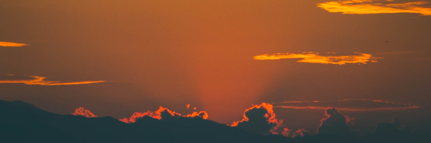 名前が思いつかない banner