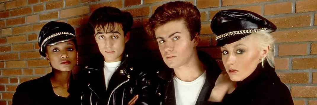 Classic Hits 🎶🎵's banner