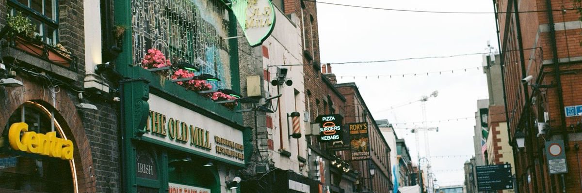 fionn. young!au banner