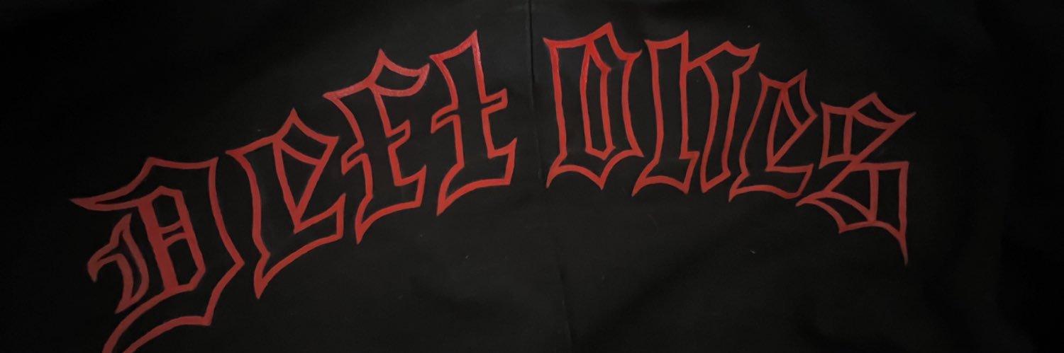 deeeeezzzx's profile banner image