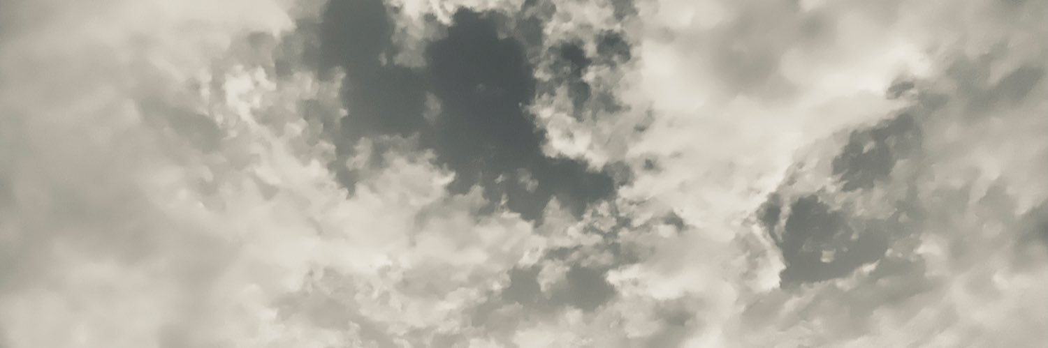 Sapphire Villen 🍺 banner