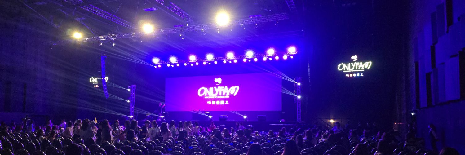 Opallyที่เป็นนนท์แฟมกับร้อนใน banner