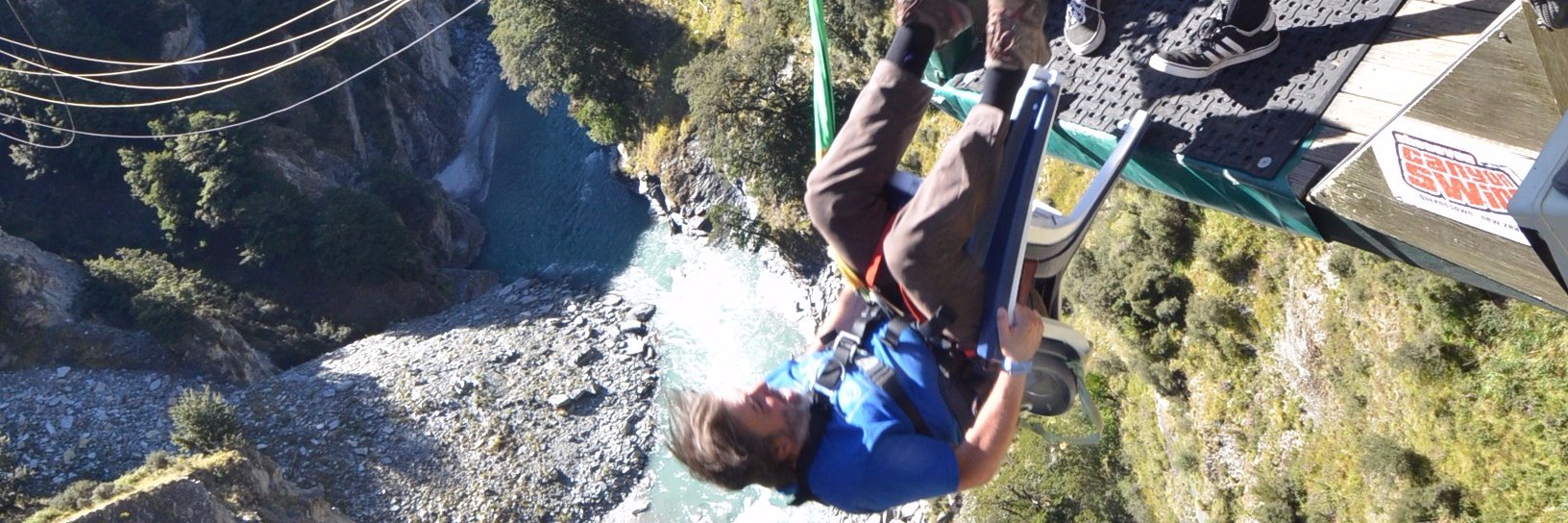 Russell England 💉💙🇪🇺🧳🌻🇺🇦🗿🌍 banner