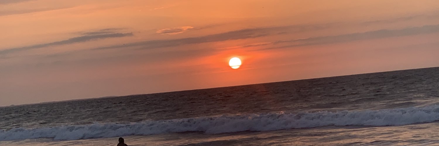 diosesmora_12's profile banner image