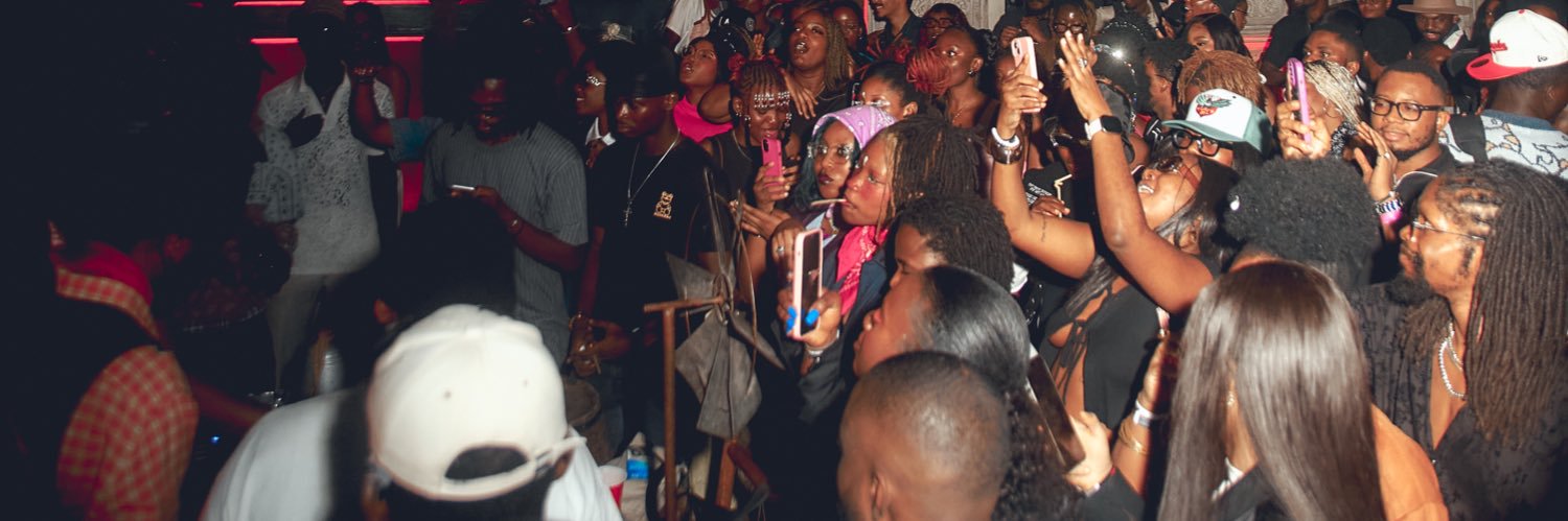 HouseArrest🏠 banner