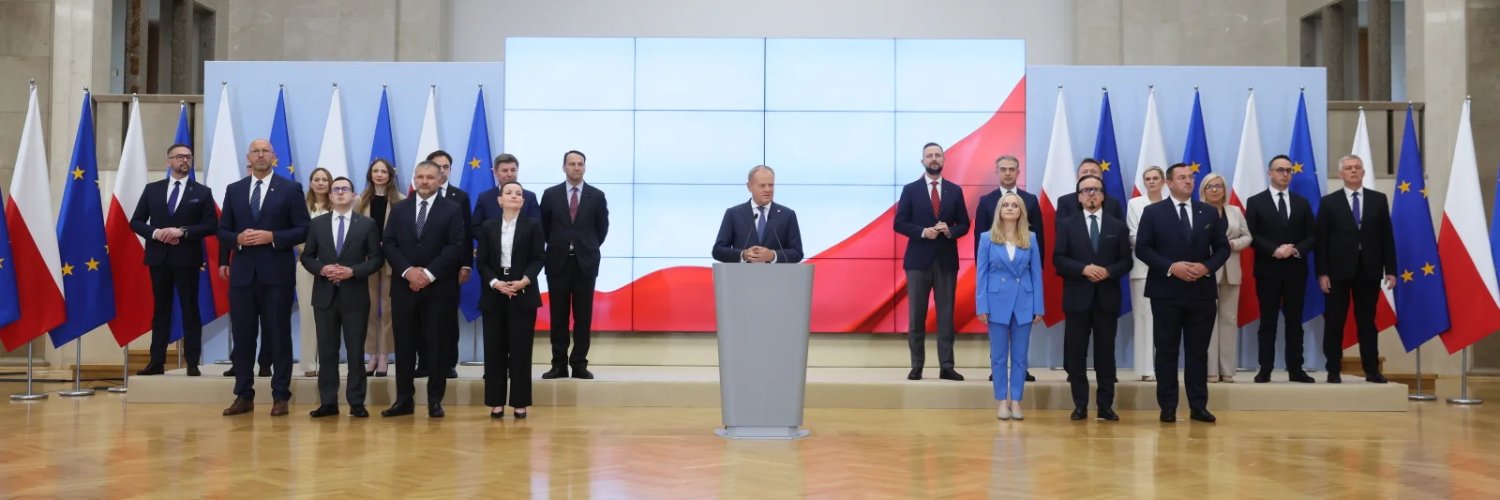 ByleNiePiS 🇪🇺 #SilniRazem banner