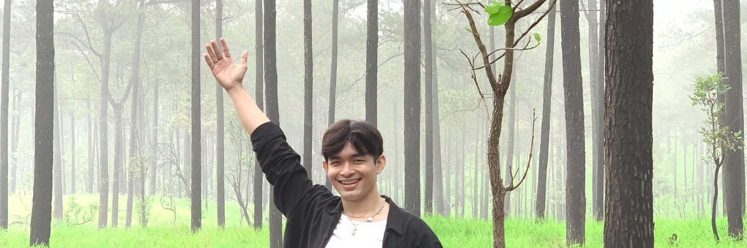 pee_yuth's profile banner image
