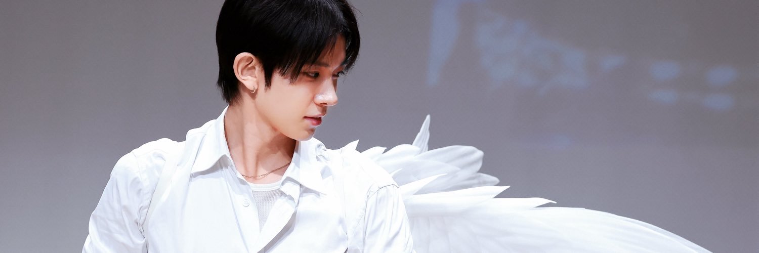 heevanbear_'s profile banner image
