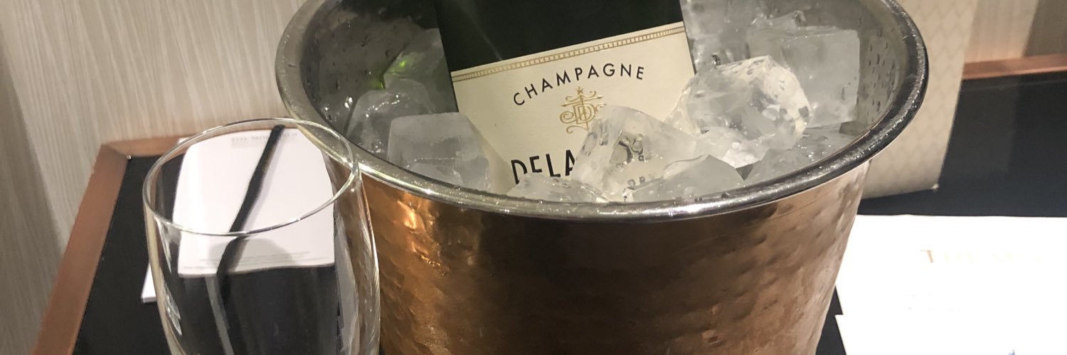 DateswithZoe 🇬🇧 banner