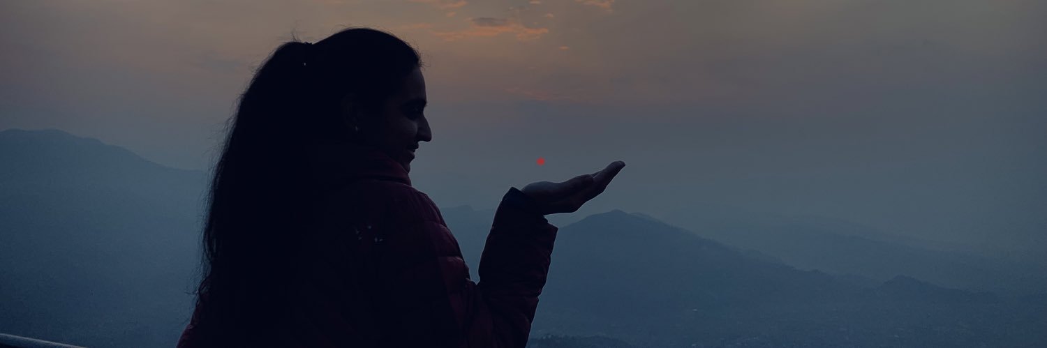 kaur_ravin's profile banner image
