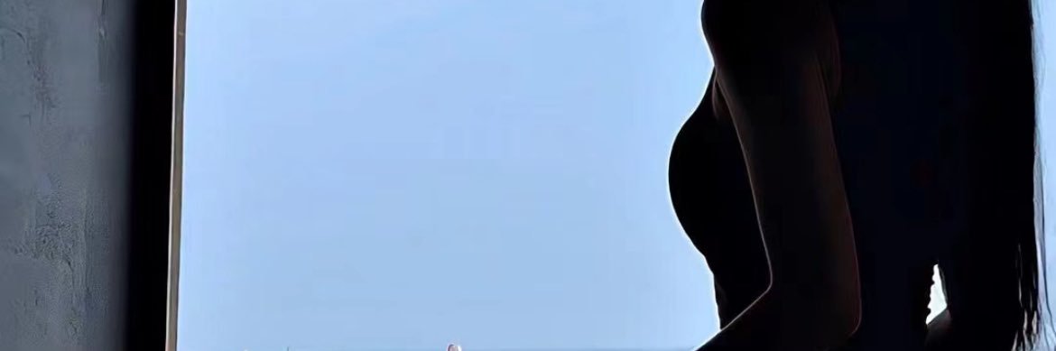 loloo1314e's profile banner image