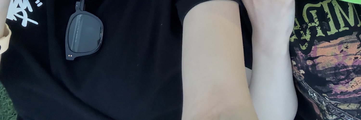 BURGER92925's profile banner image
