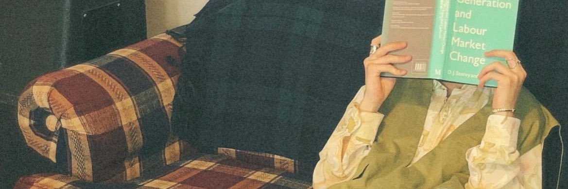 st__8l8's profile banner image