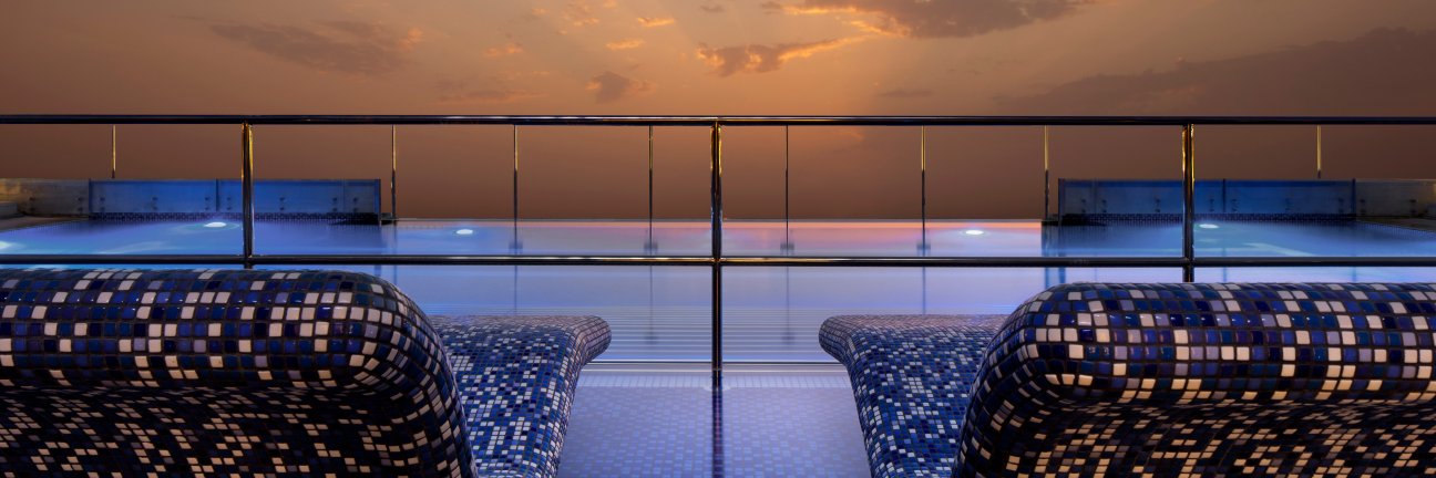 Le Meridien Dubai banner