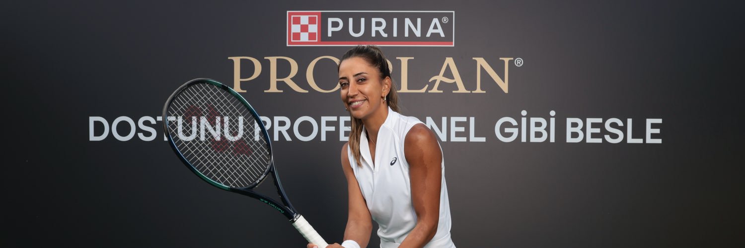 CaglaBuyukakcay's profile banner image