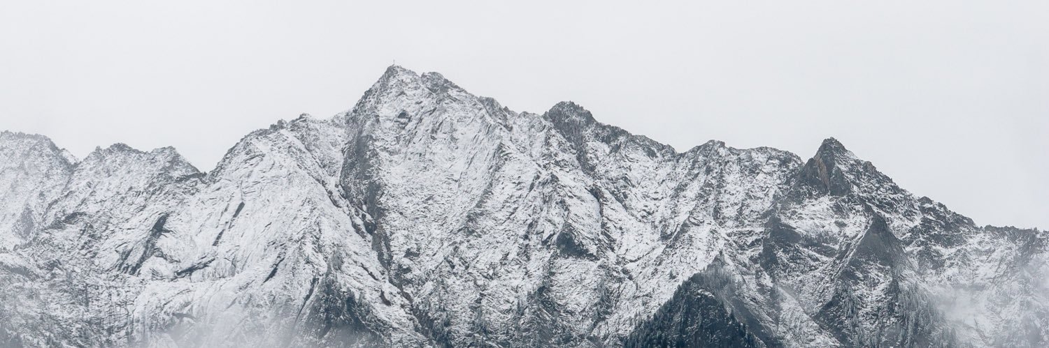 dvrylc's profile banner image