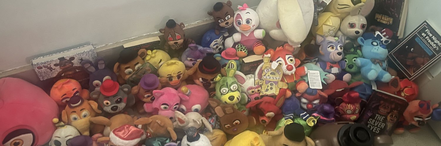 Daily FNaF Merch/News's banner