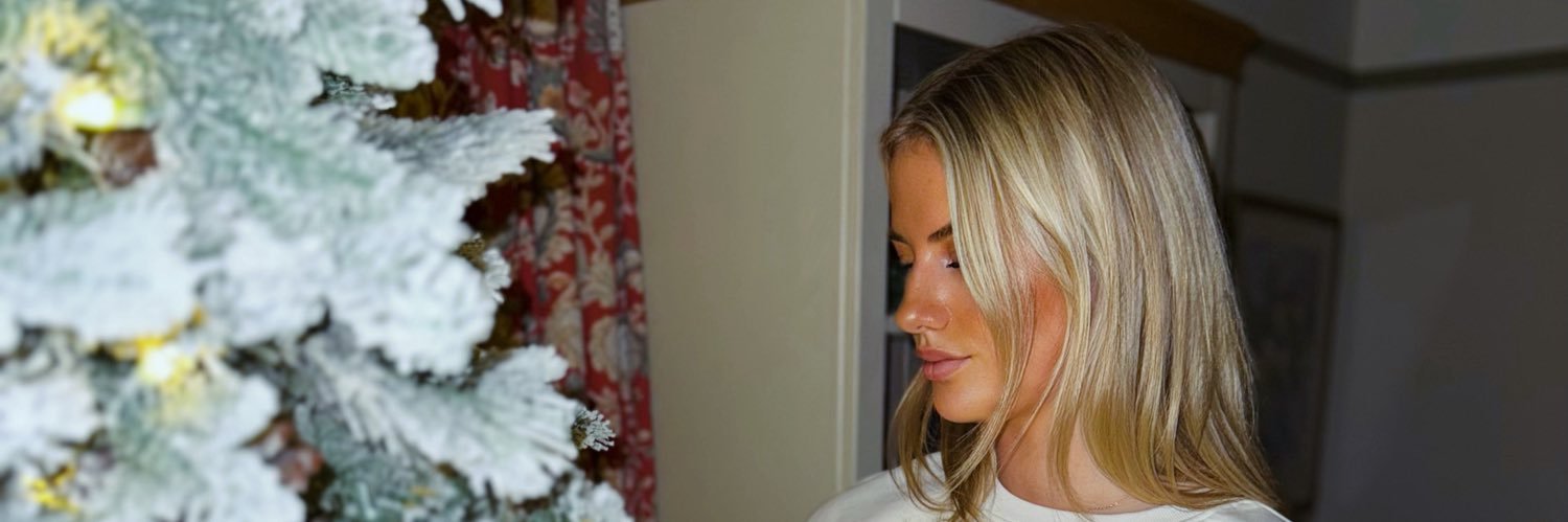 Mic’d Up Issy banner